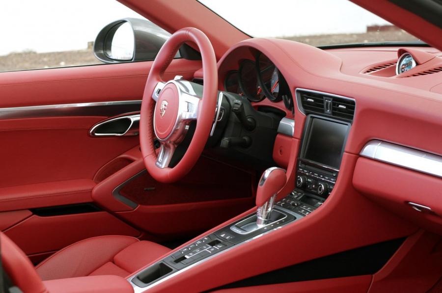  Porsche 911 Carrera S Cabriolet 2011 года  (фото 51 из 61)